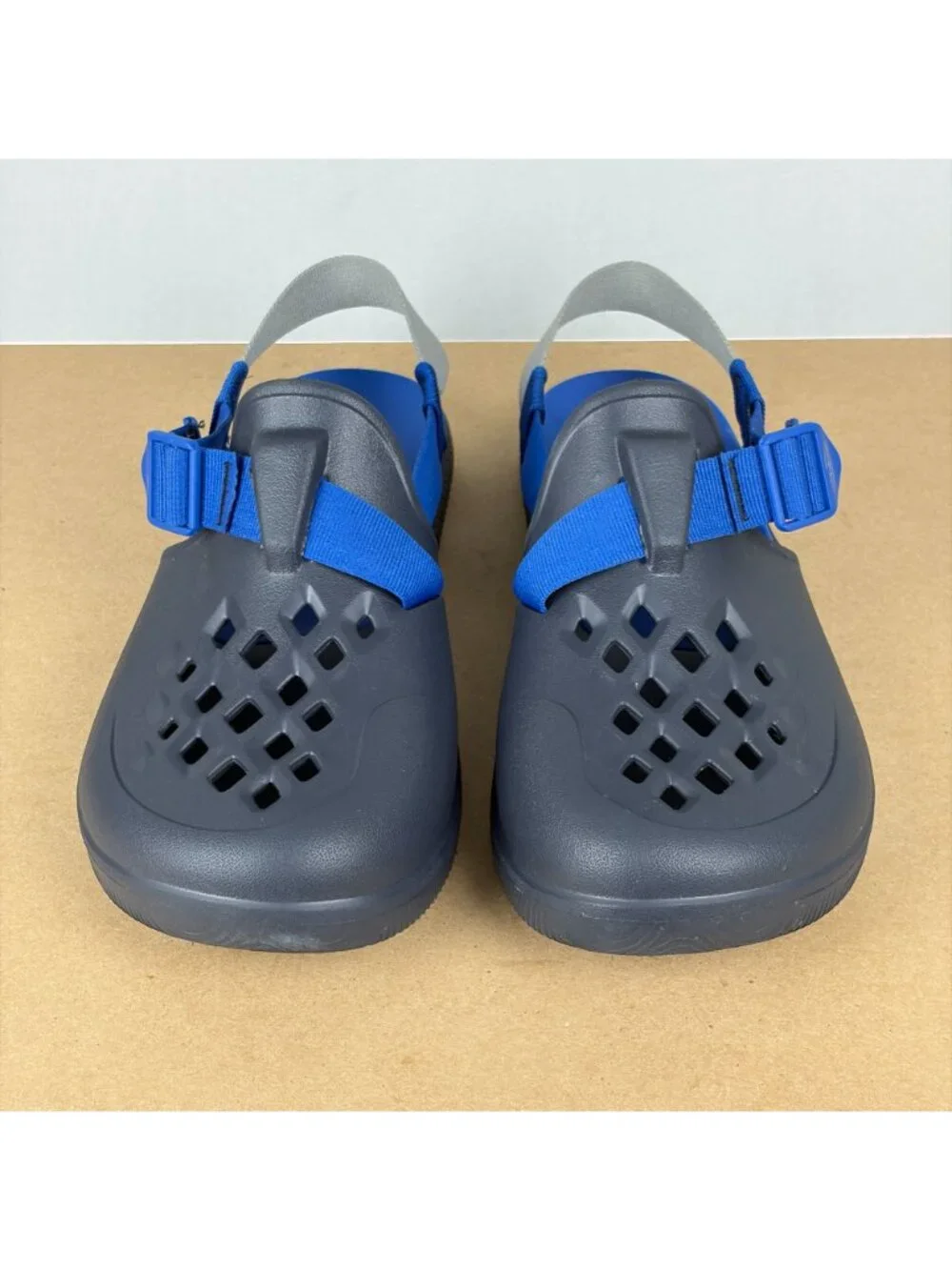 Chaco Chillos Clog Sandals Slingback Mens 10 Gray Blue Casual Outdoor Adjustable